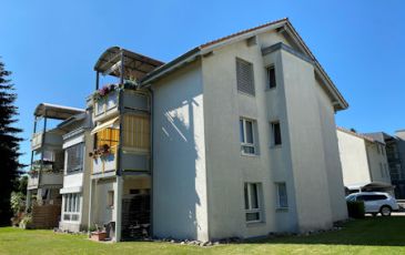 gedeckter Parkplatz